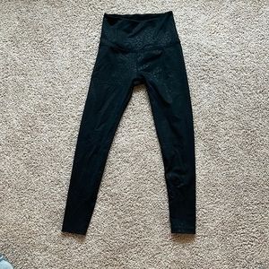 Black Leopard High Waisted MIDI Legging - Beyond Yoga